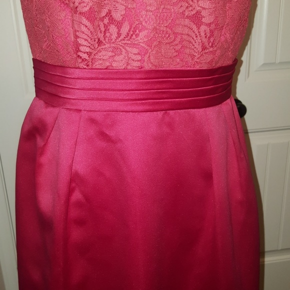 Dress - Picture 2 of 5